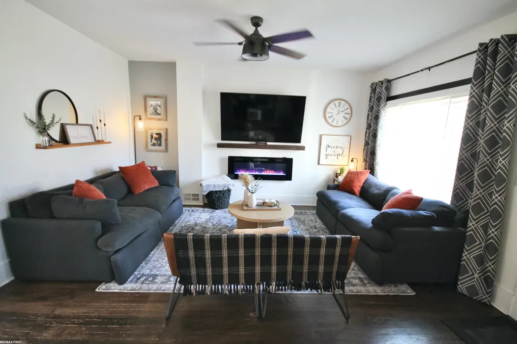 346 N Anderson Street Lake Orion Village MI 48362