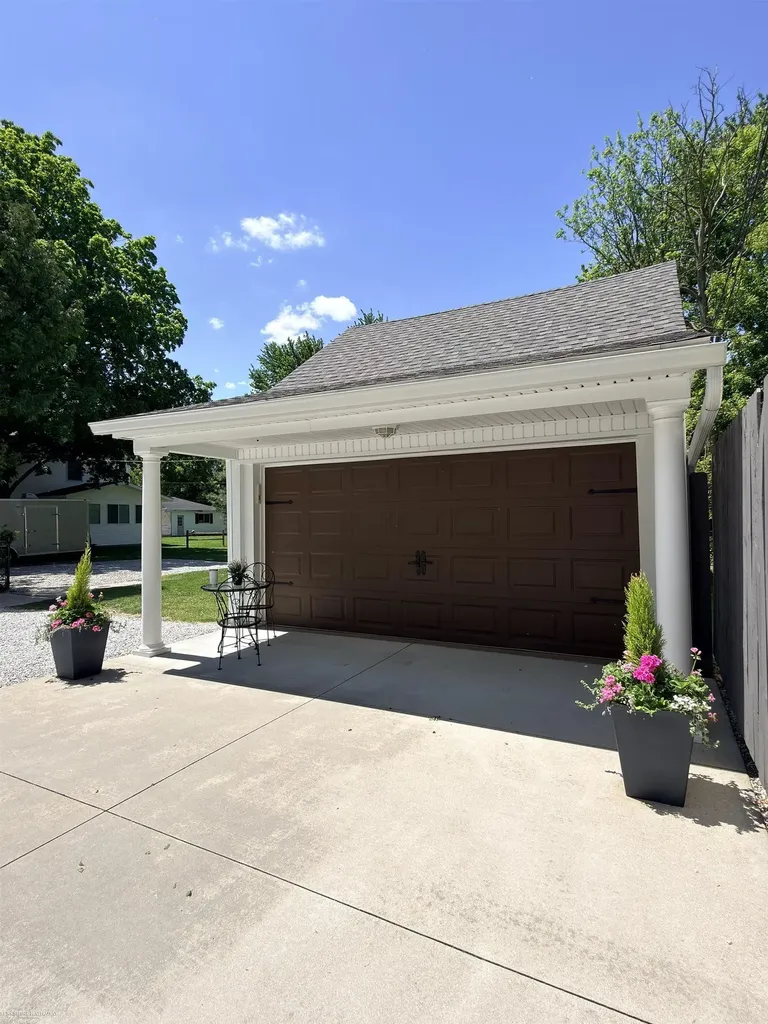 45409 North Avenue Macomb Township MI 48042