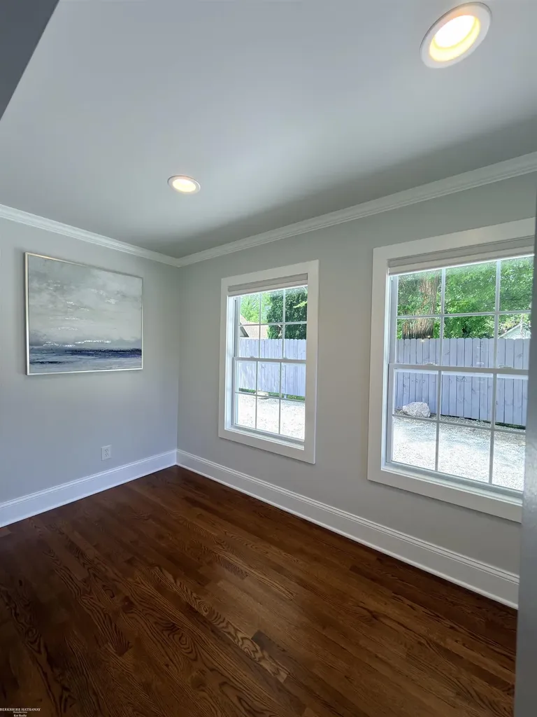 45409 North Avenue Macomb Township MI 48042
