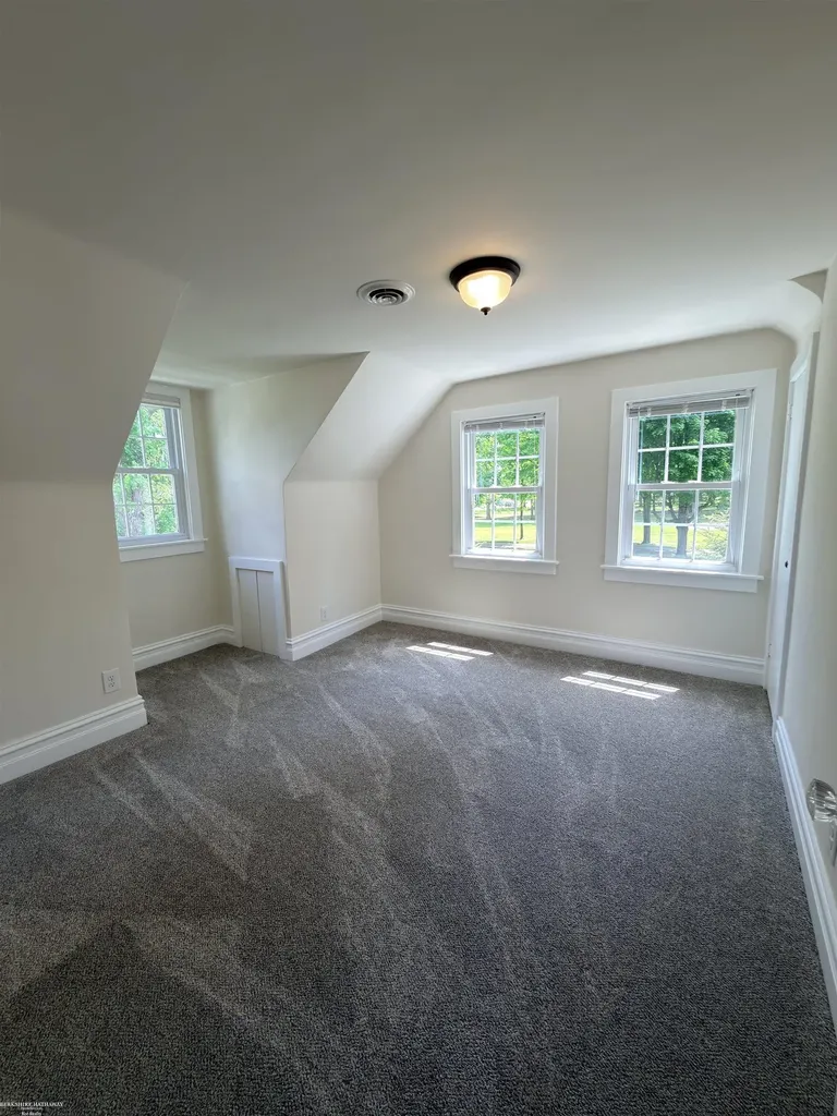 45409 North Avenue Macomb Township MI 48042