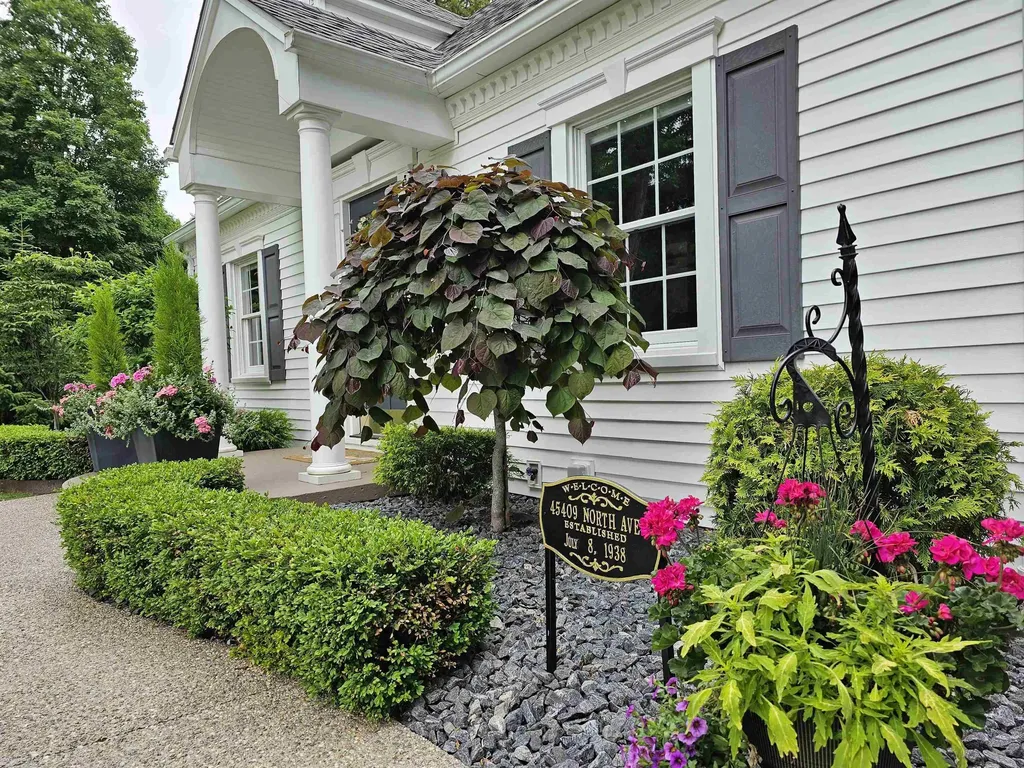 45409 North Avenue Macomb Township MI 48042