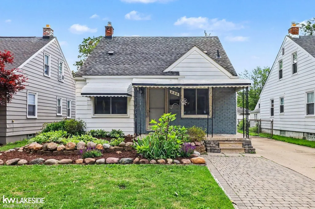 605 S Campbell Street Royal Oak City MI 48067