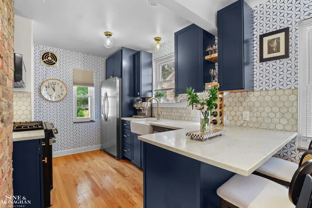475 Touraine Road Grosse Pointe Farms City MI 48236