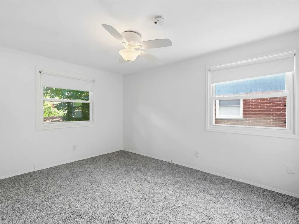 28678 Hales Street Madison Heights City MI 48071