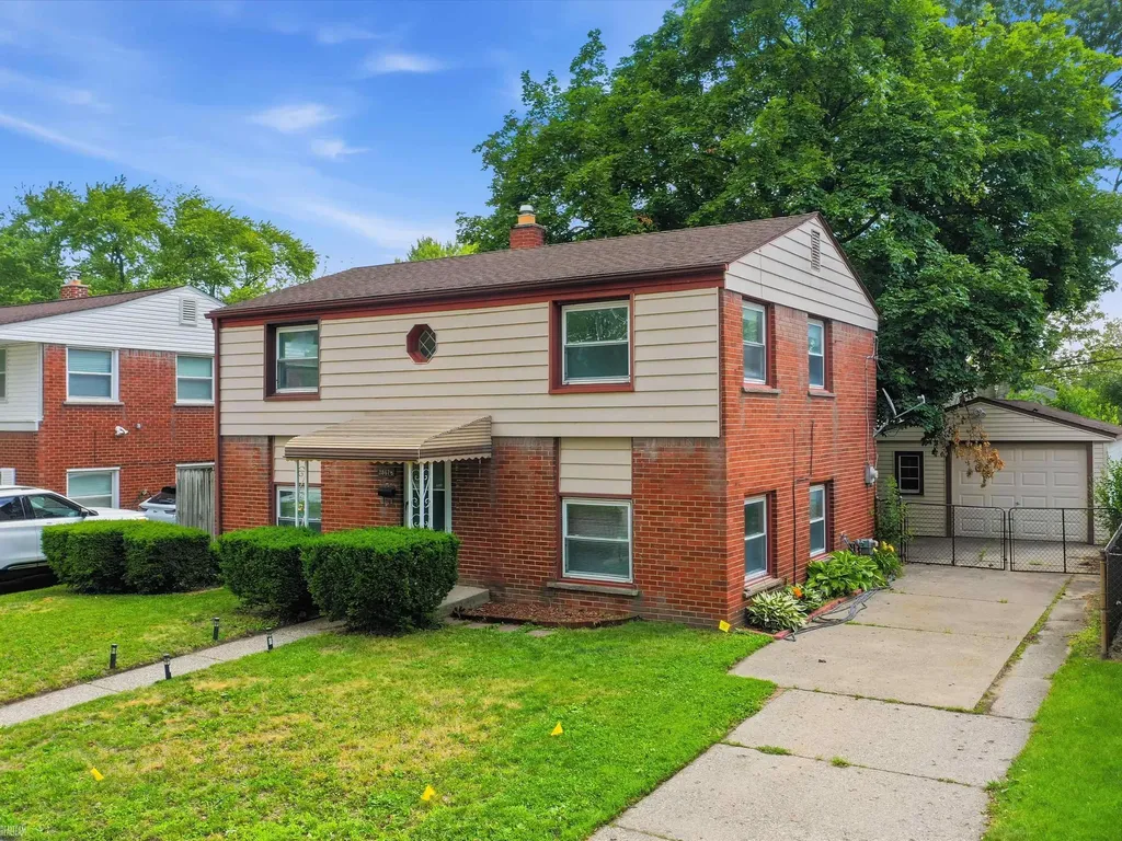 28678 Hales Street Madison Heights City MI 48071