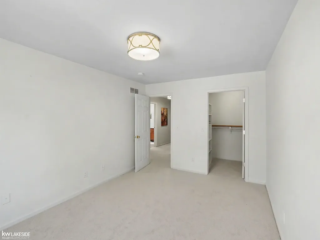 2747 Southlawn Street Ypsilanti Charter Township MI 48197