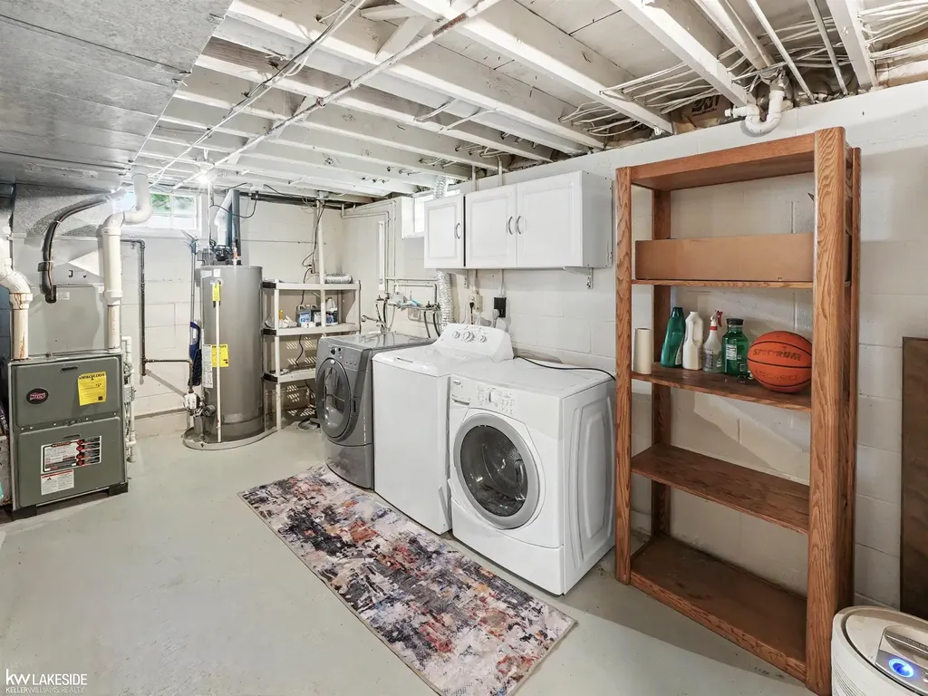 2747 Southlawn Street Ypsilanti Charter Township MI 48197