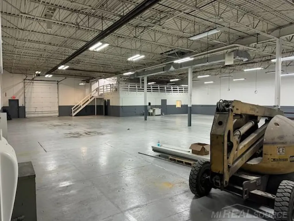 18321 Mike C Court Fraser City MI 48026