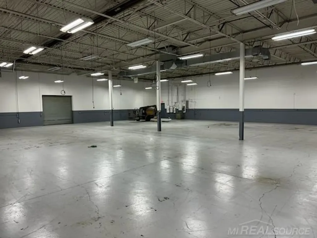 18321 Mike C Court Fraser City MI 48026