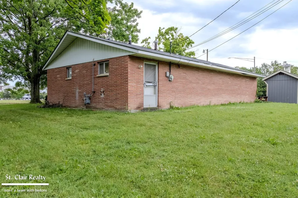 500 Fred W Moore Hwy Highway St. Clair City MI 48079