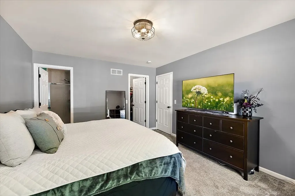 46856 Jewel Drive Macomb Township MI 48044