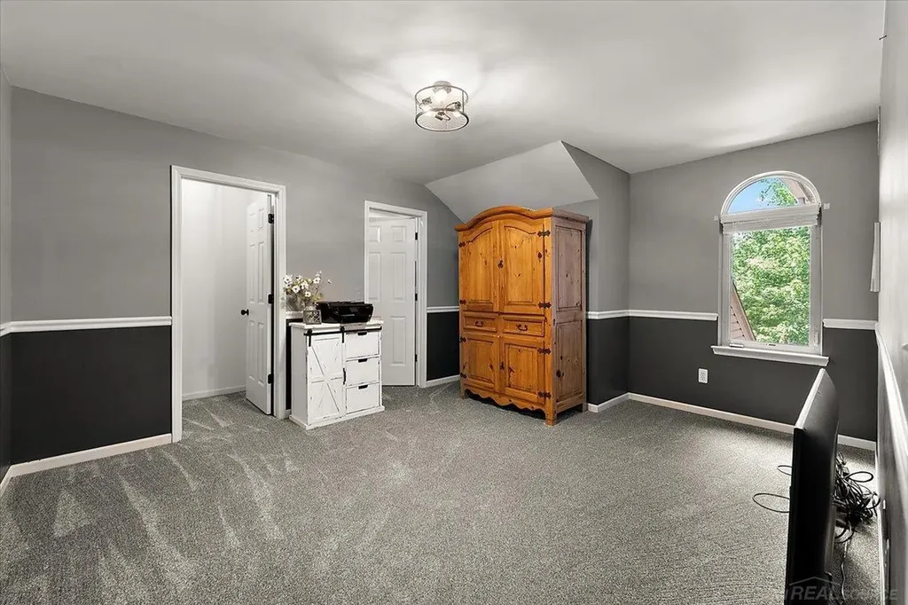 46856 Jewel Drive Macomb Township MI 48044