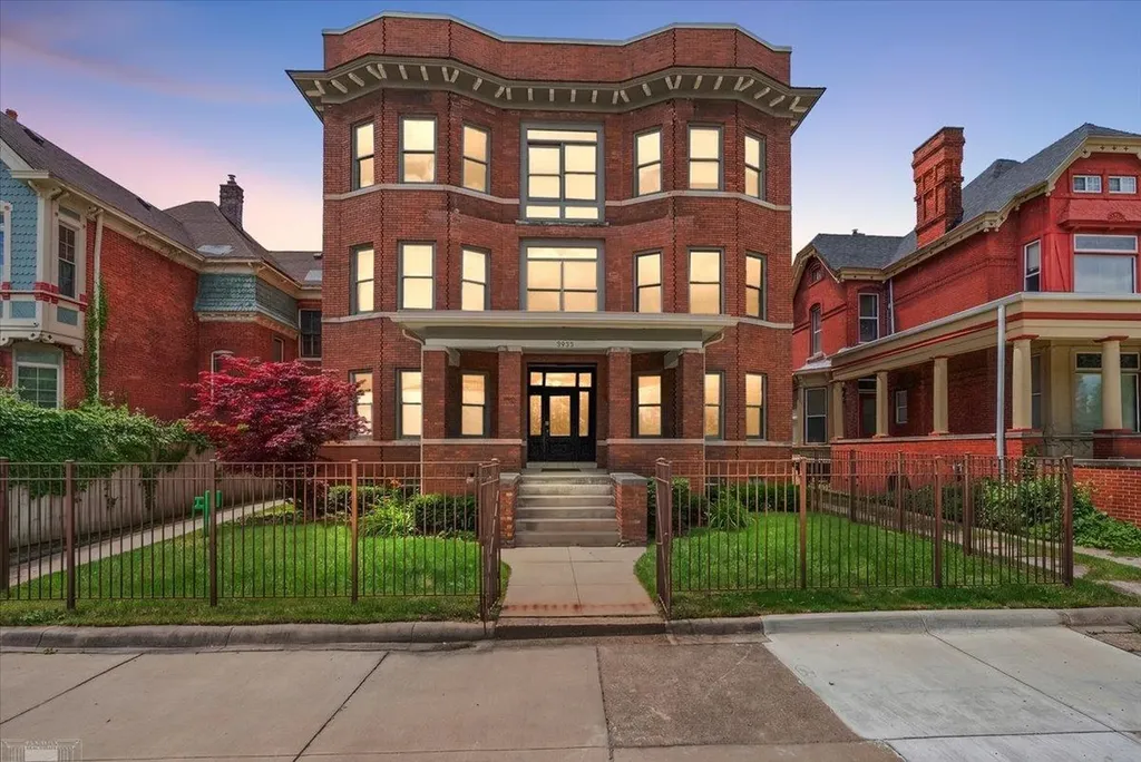 3933 Trumbull Street Detroit City MI 48208