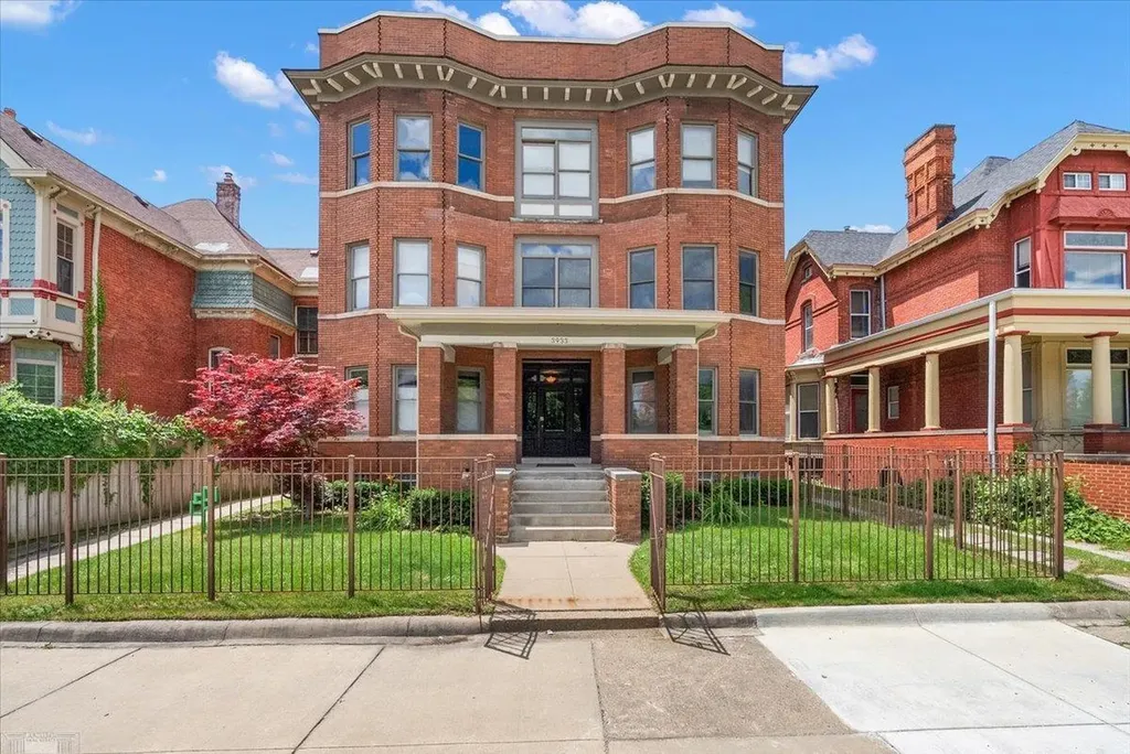 3933 Trumbull Street Detroit City MI 48208
