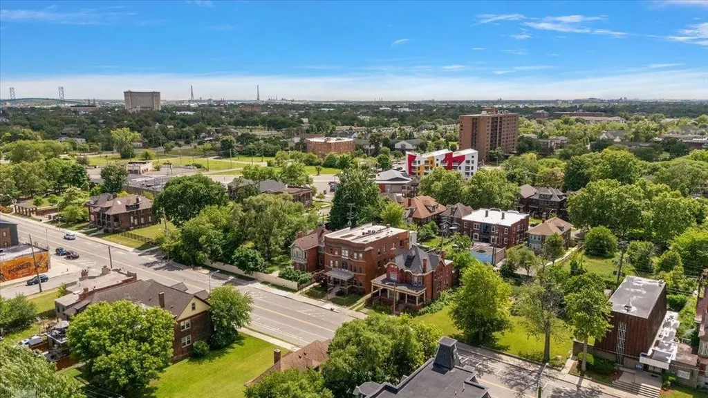 3933 Trumbull Street Detroit City MI 48208