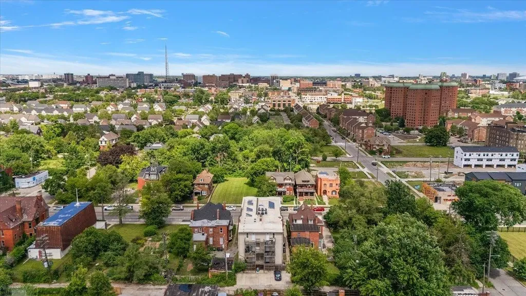 3933 Trumbull Street Detroit City MI 48208