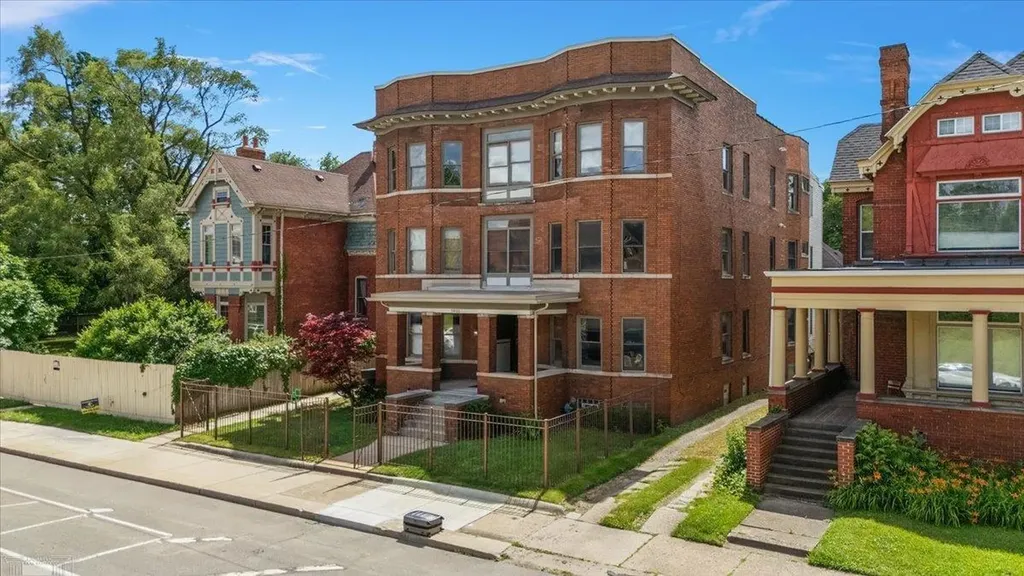 3933 Trumbull Street Detroit City MI 48208