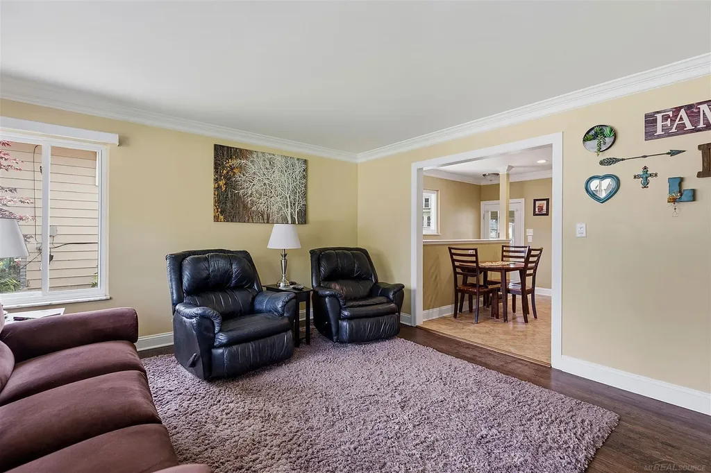 68435 Oak Street Richmond City MI 48062