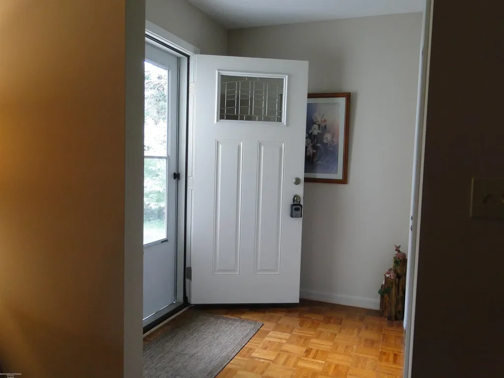 37343 Stonegate Circle Clinton Charter Township MI 48036