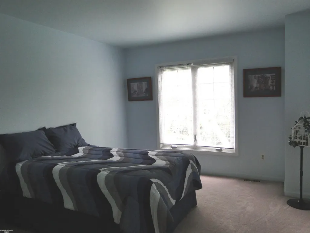 37343 Stonegate Circle Clinton Charter Township MI 48036