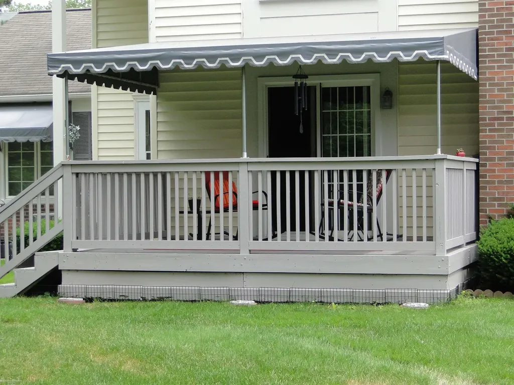 37343 Stonegate Circle Clinton Charter Township MI 48036