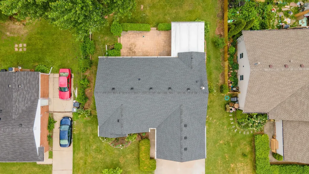 33936 Beaconsfield Street Clinton Charter Township MI 48035