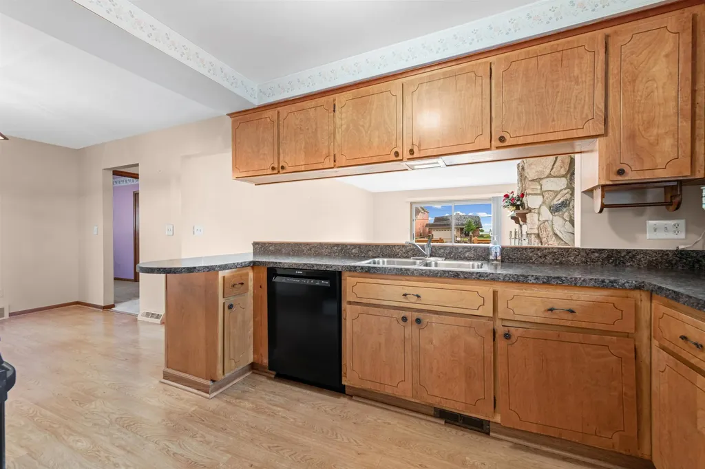 35758 Bal Clair Street New Baltimore City MI 48047