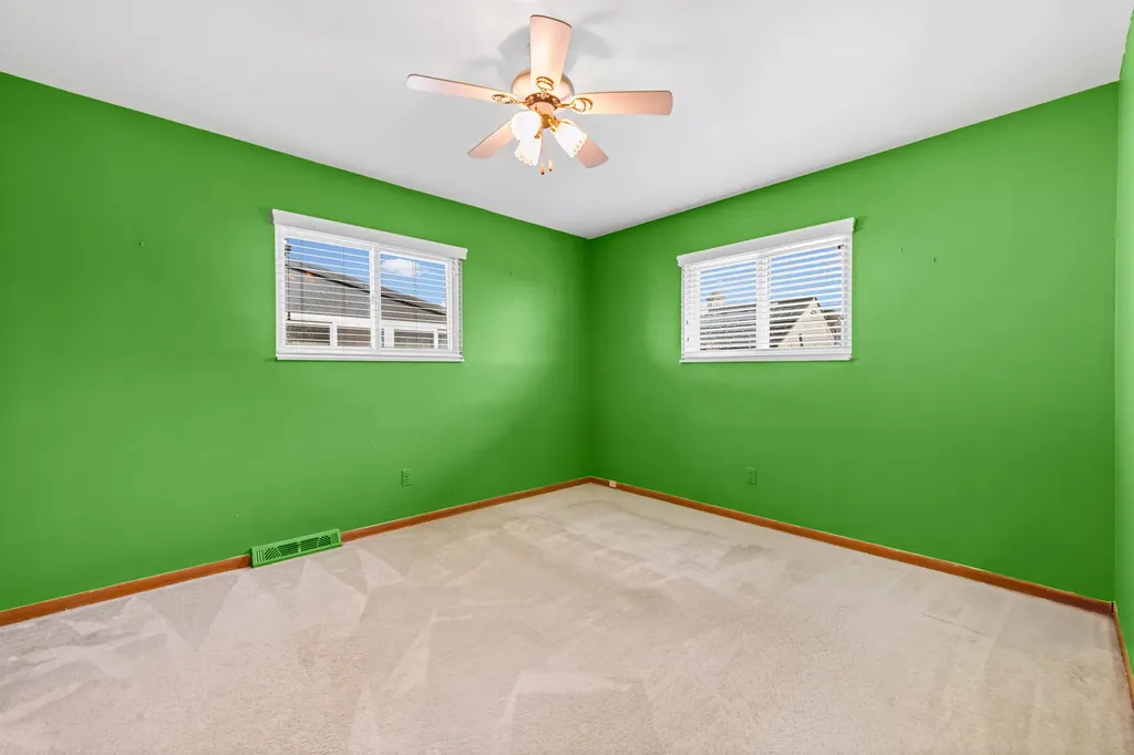 35758 Bal Clair Street New Baltimore City MI 48047