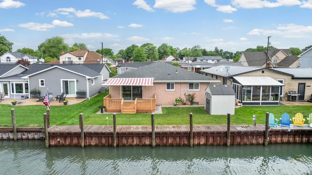 35758 Bal Clair Street New Baltimore City MI 48047