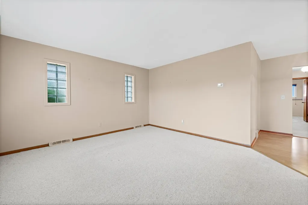 35758 Bal Clair Street New Baltimore City MI 48047
