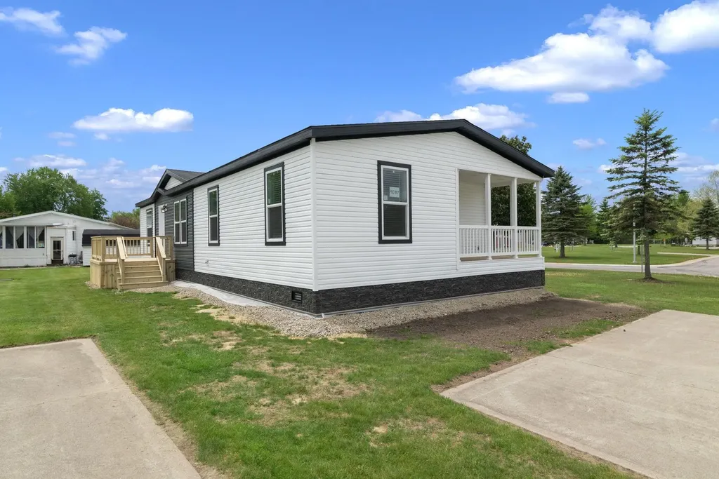 4087 Sunset Maple Drive Brown City City MI 48416