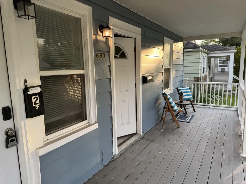 690 E Marshall Street Ferndale City MI 48220