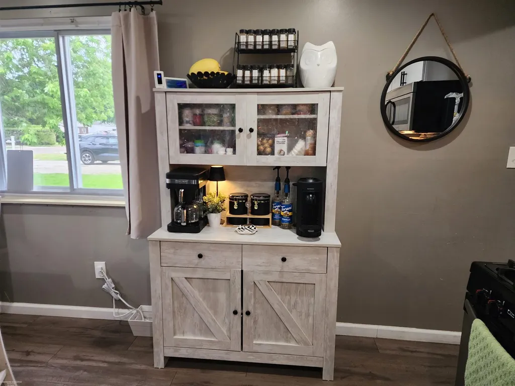 26058 Lamour Street Harrison Charter Township MI 48045