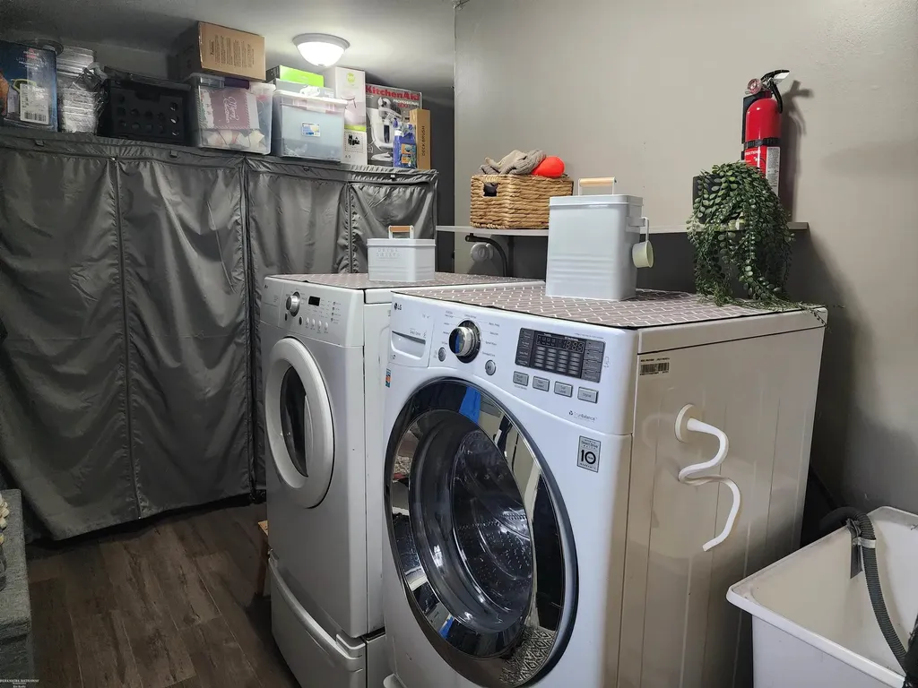 26058 Lamour Street Harrison Charter Township MI 48045