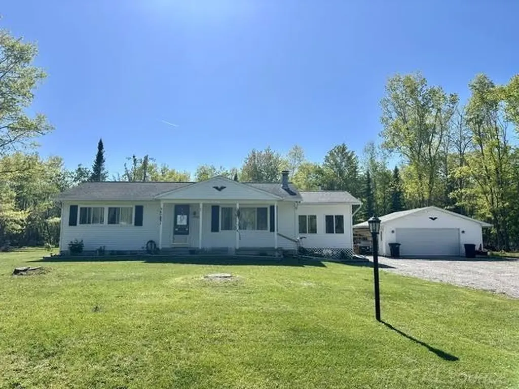 17900 Iroquois Drive Hillman Township MI 49707