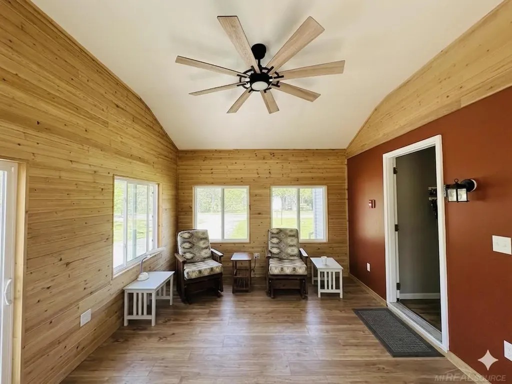 17900 Iroquois Drive Hillman Township MI 49707