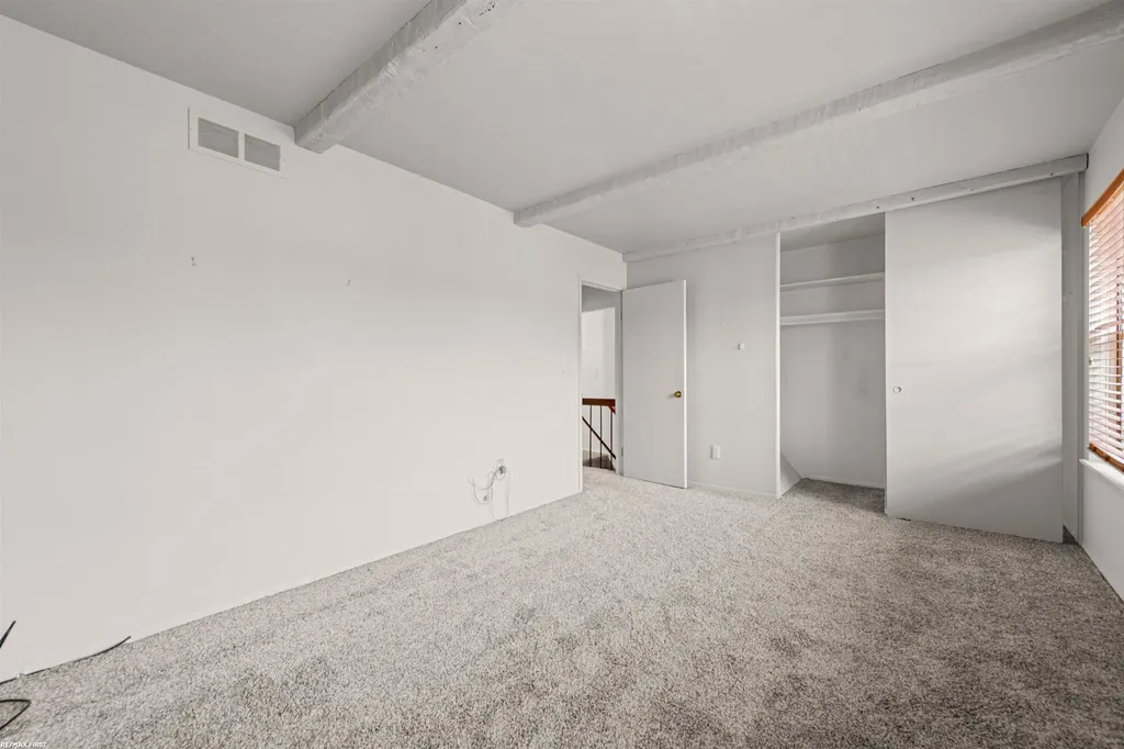 37578 Charter Oa Boulevard Clinton Charter Township MI 48036