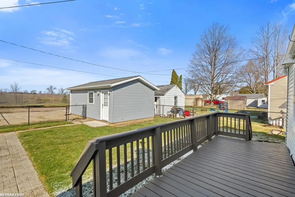1060 S Kalamazoo Avenue Marshall City MI 49068