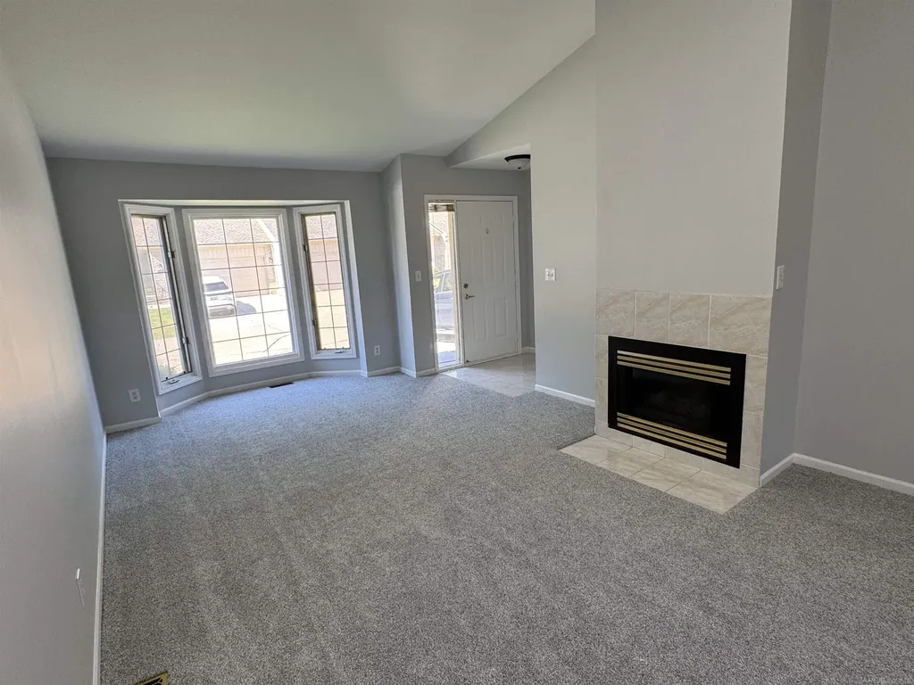 15568 Austin Court Clinton Charter Township MI 48035