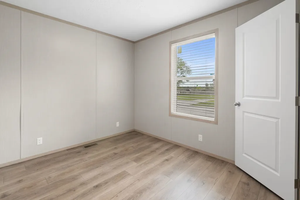 7197 Mapleview Circle Brown City City MI 48416