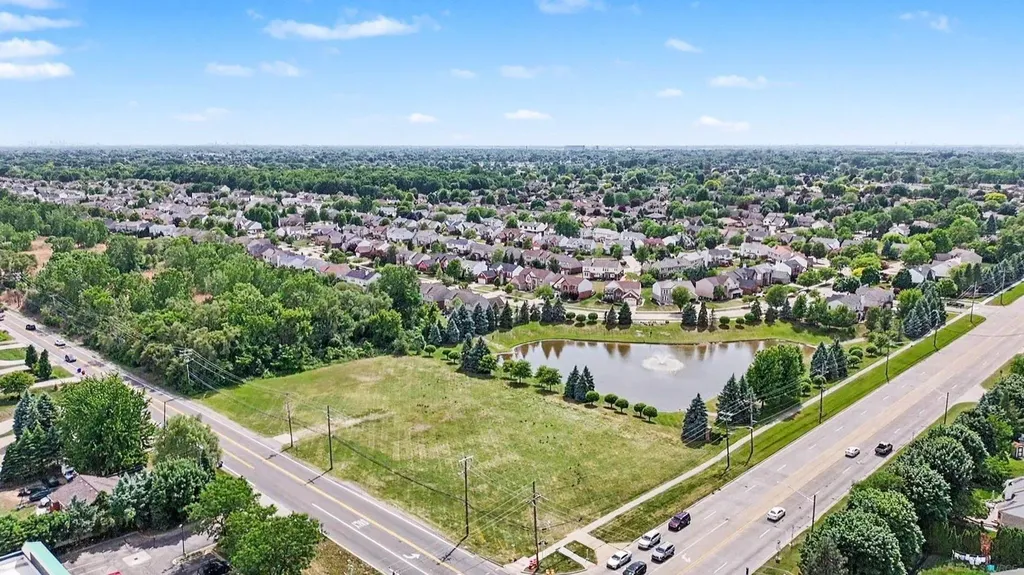 15170 15 Mile Road Sterling Heights City MI 48312
