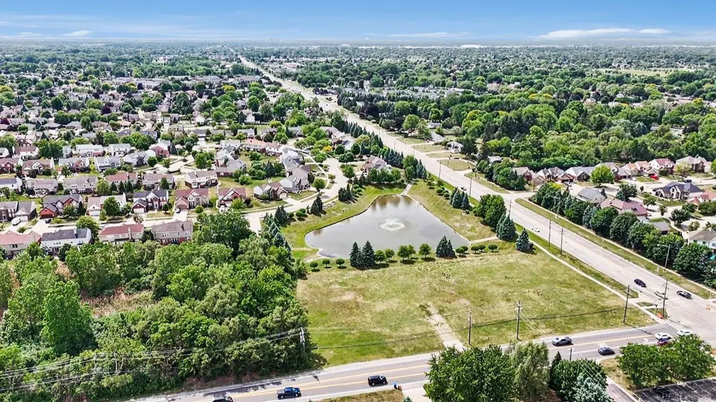 15170 15 Mile Road Sterling Heights City MI 48312