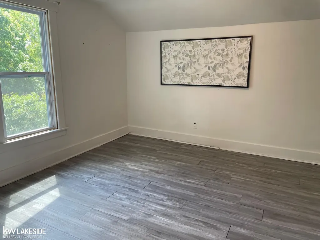 441 E Saint Clair Street Almont Village MI 48003
