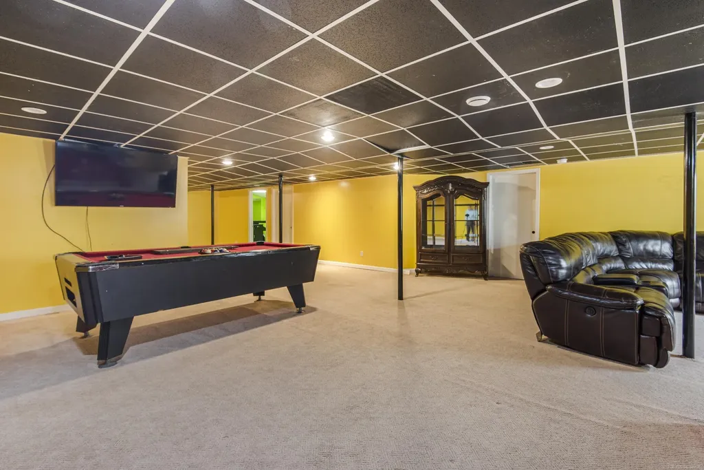 21895 Preserve Court Macomb Township MI 48042