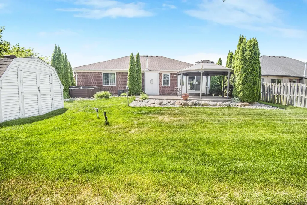 21895 Preserve Court Macomb Township MI 48042