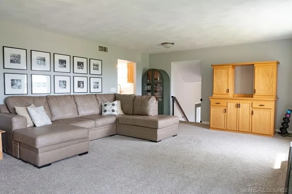 5021 Emery Road Sebewa Township MI 48875