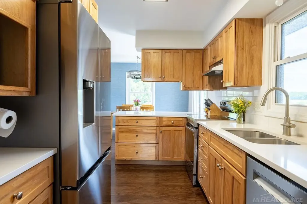 5021 Emery Road Sebewa Township MI 48875