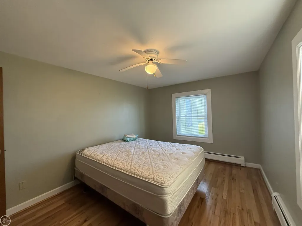 8473 Dixie Highway Ira Township MI 48023