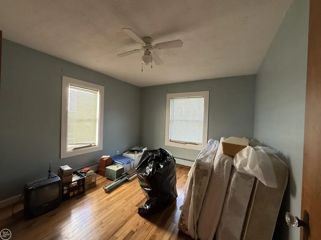 8473 Dixie Highway Ira Township MI 48023