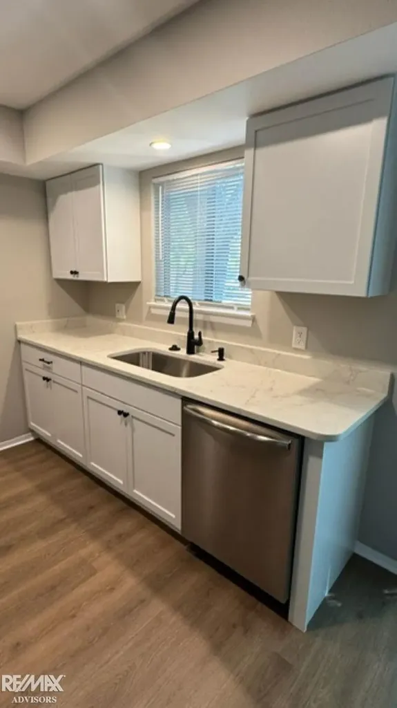 40869 Highpointe Drive Clinton Charter Township MI 48038